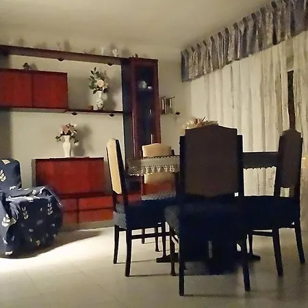 Apartment Квартира Для Семьи, 85 М, 20 Мин К Морю, 24 Часа Парковка *